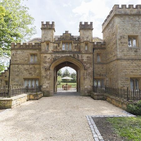 Castle Gatehouse Villa Winchcombe Exterior foto